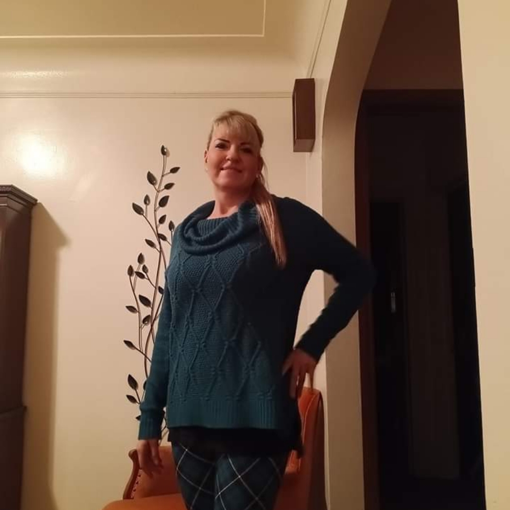 Faded Glory Juniors Sweater & Leggings Set green, black & white plaid - Picture 5 of 5